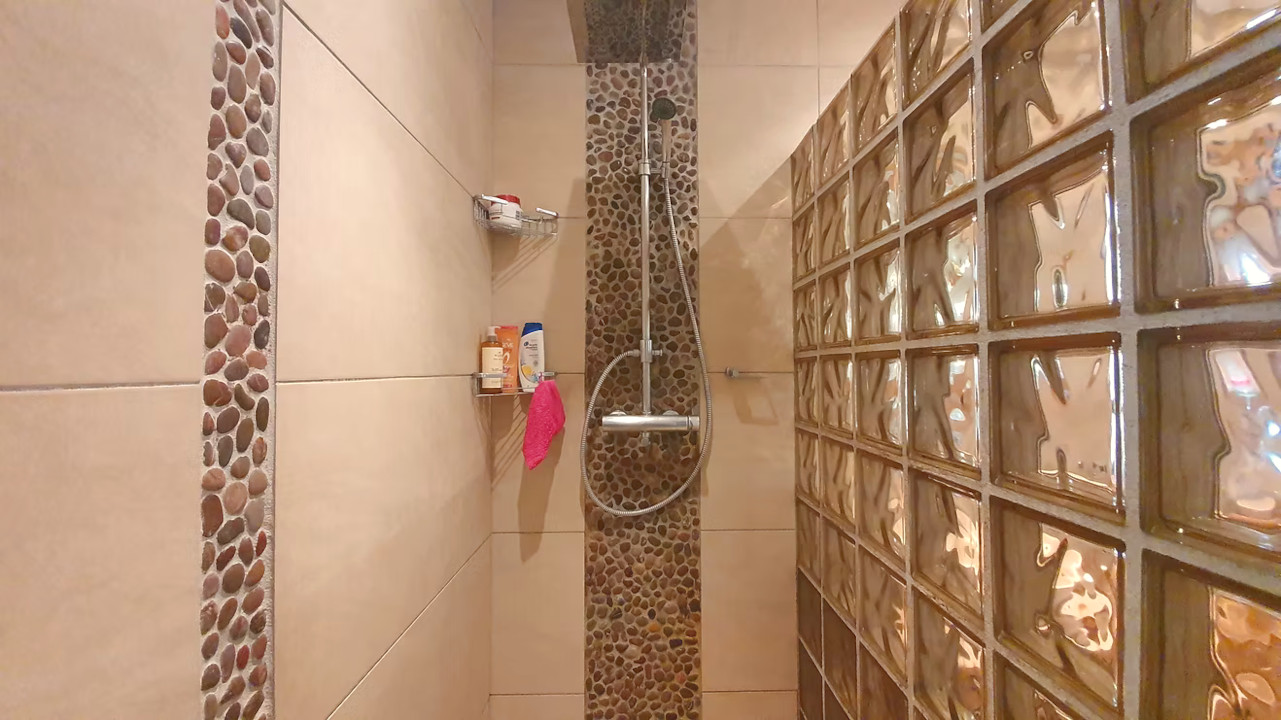 VA-Ch5&6Sd Villa Anémones - PURE DETOX - Salle d'eau chambre n°5 & 6 - 4